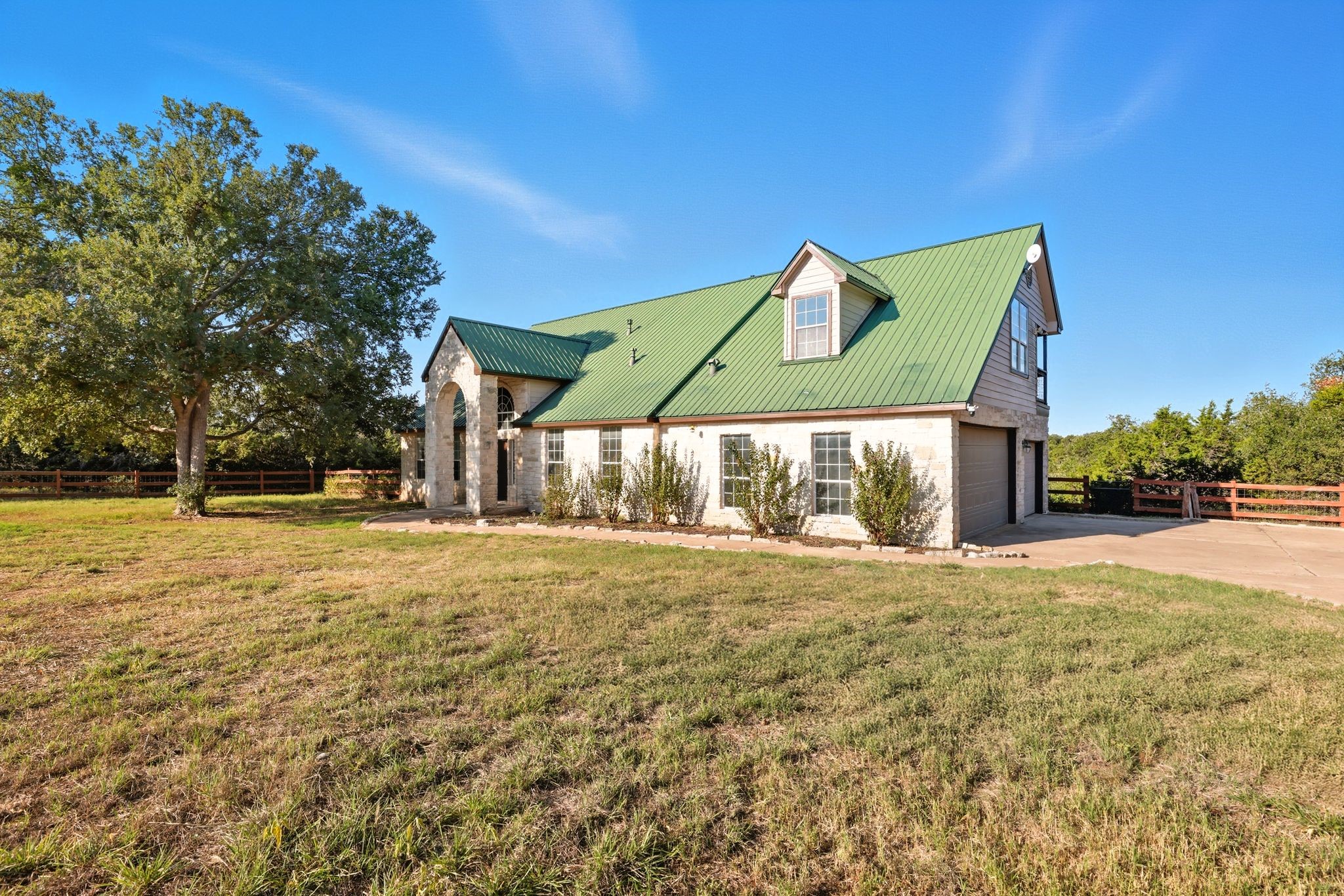 509 Stonegate Lane Dripping Springs, TX 78620 - Photo 6 of 41