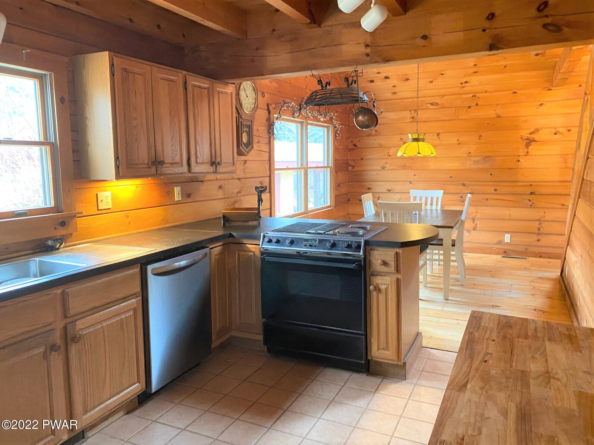 53 Riverview Road Equinunk, PA 18417 - Photo 11 of 70