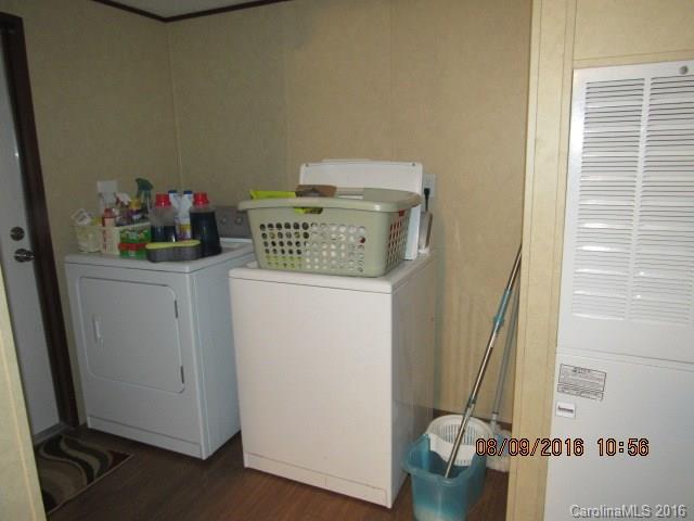 1140 Tadlock Road Pageland, SC 29728 - Photo 5 of 19 Gallery Image 5