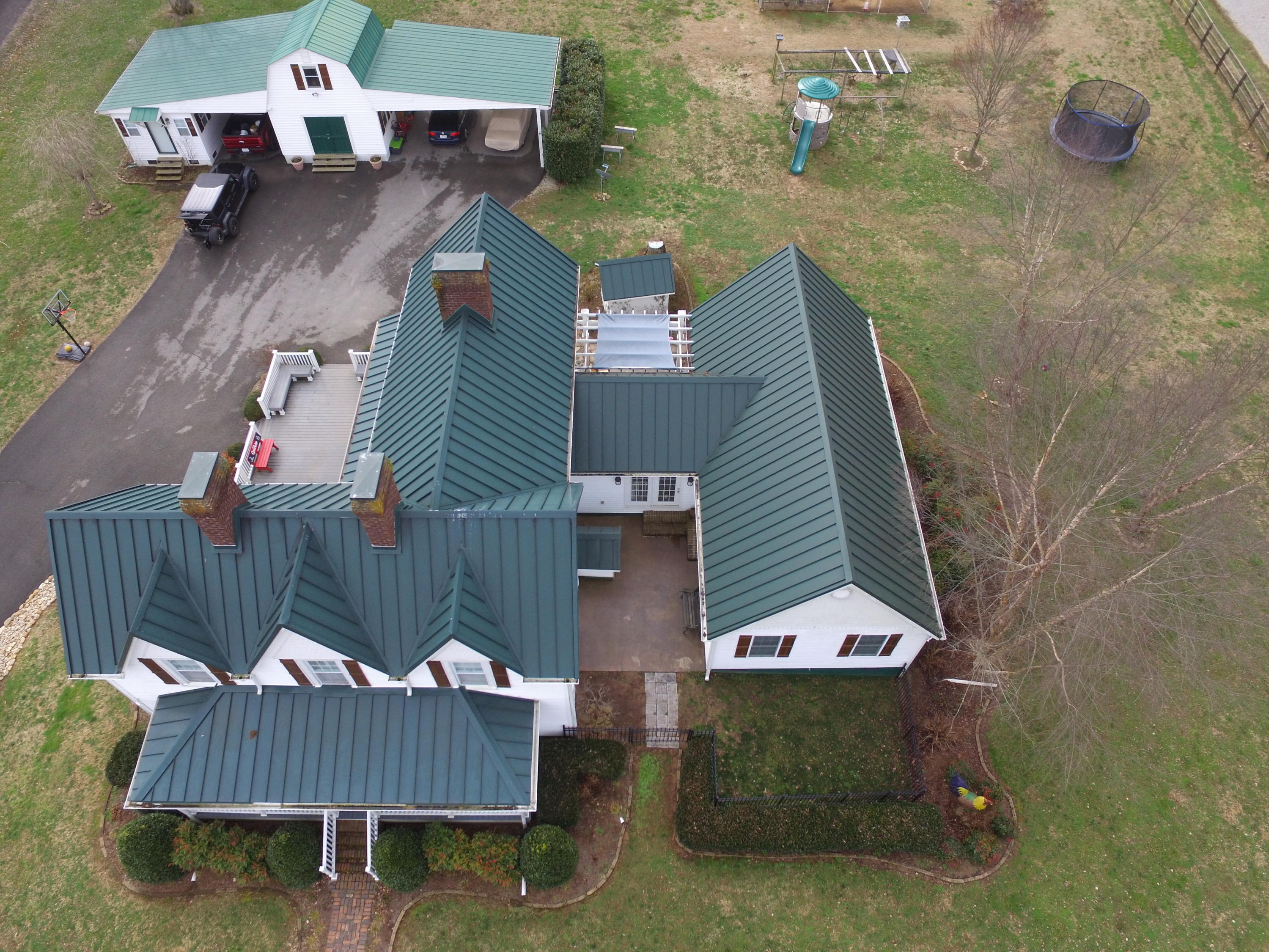 744 Alvin Roach Road Rutledge, TN 37861 - Photo 3 of 40 00002