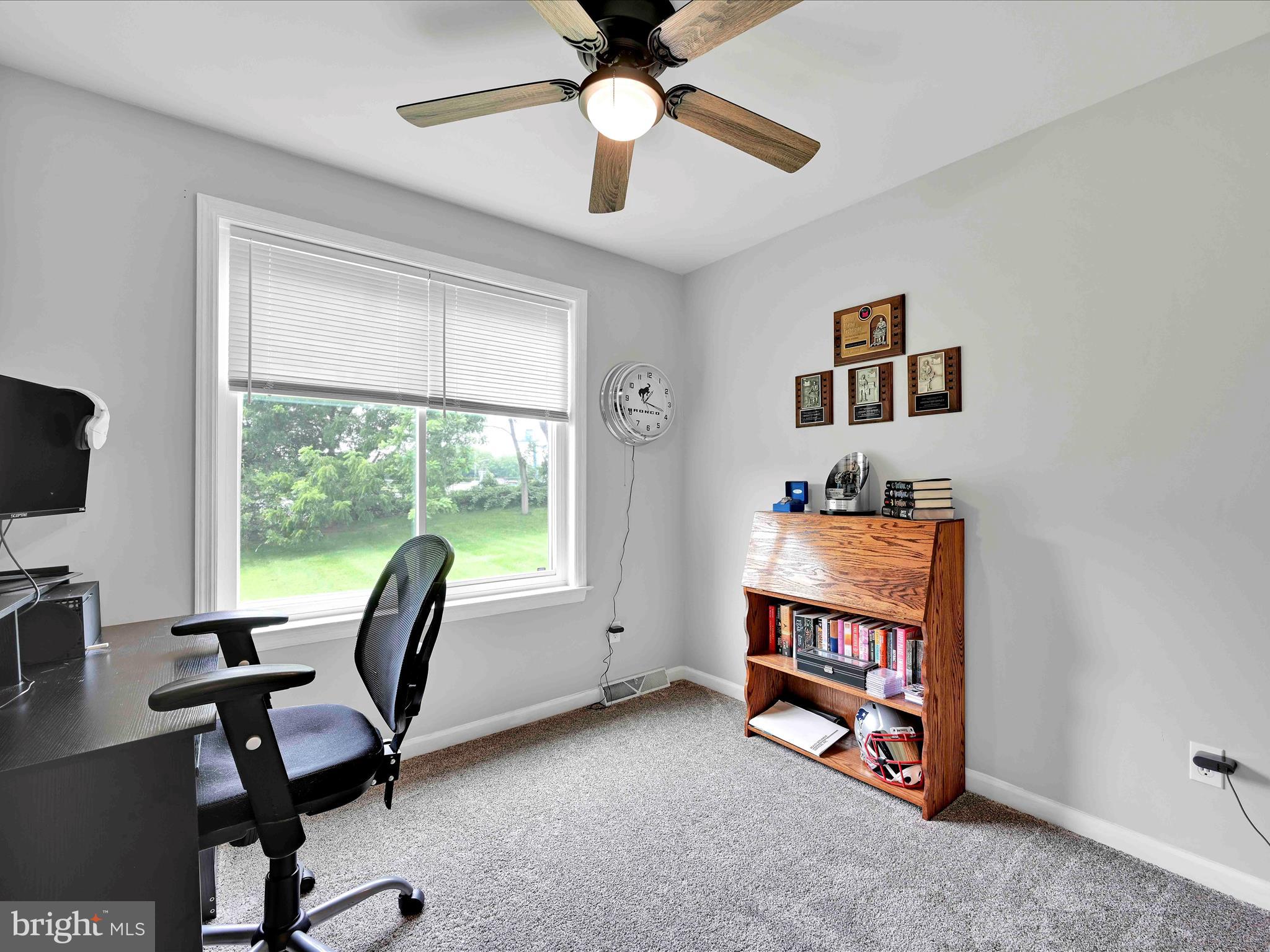 172 Riders Way Lebanon, PA 17042 - Photo 17 of 29 Office