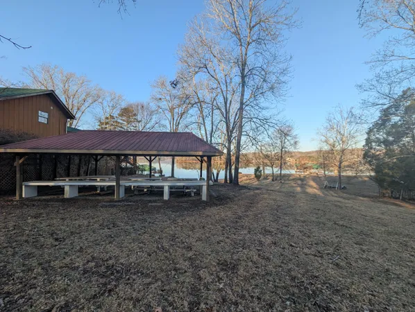 $300,000 | 0 Lakewood Village Road, Spring City, TN 37381
