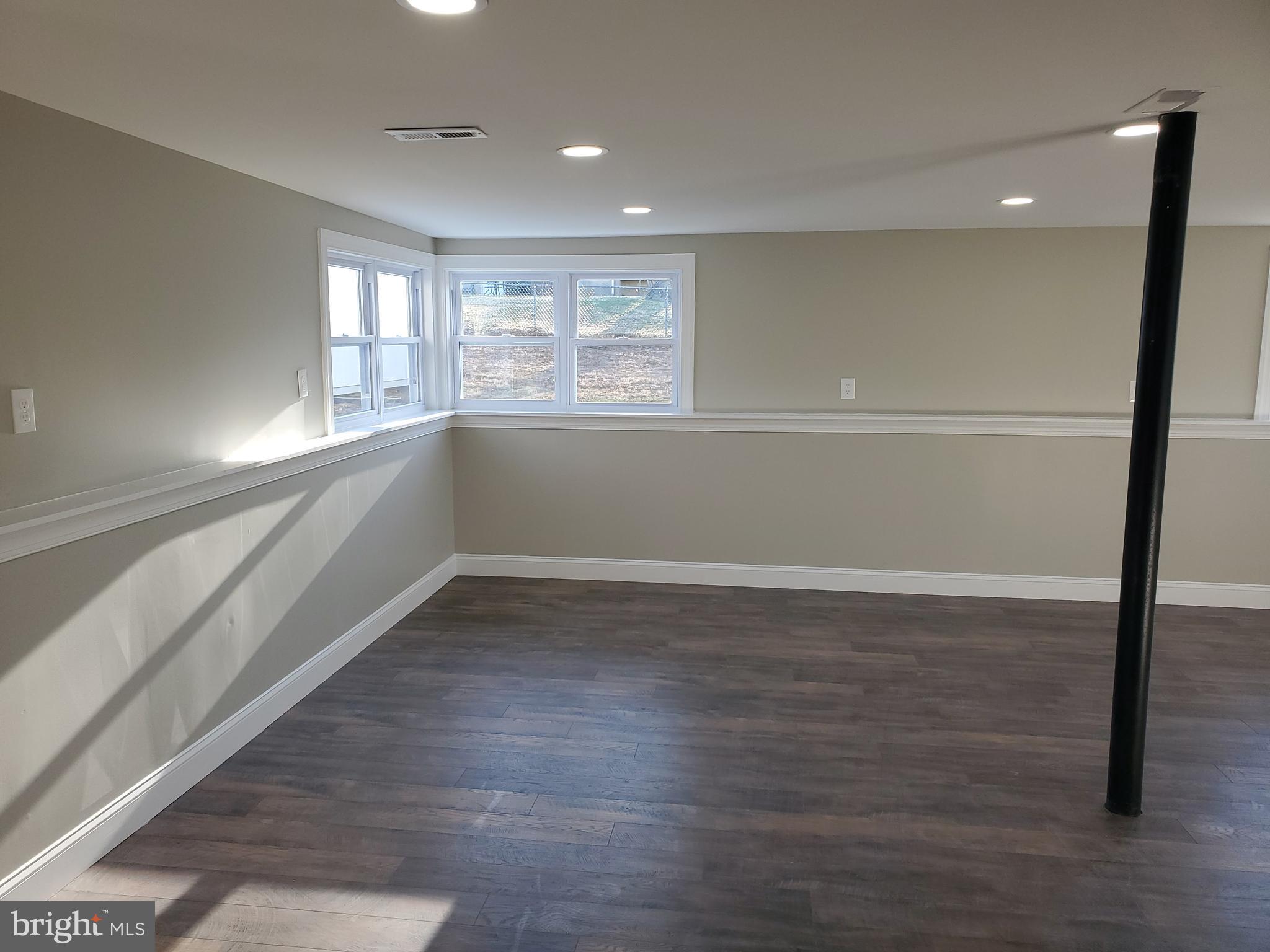 12 Lehigh Drive Delran, NJ 08075 - Photo 10 of 41