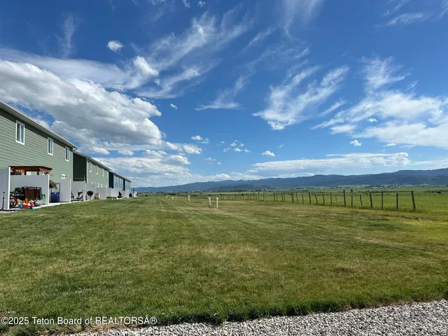$8,800,000 | 400 Clearview Drive, Etna, WY 83118