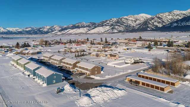 $8,800,000 | 400 Clearview Drive, Etna, WY 83118