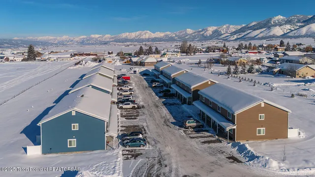 $8,800,000 | 400 Clearview Drive, Etna, WY 83118