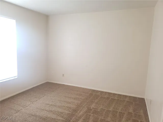 $1,050 | 622 Southeast 13th Court, Unit 2, Cape Coral, FL 33990