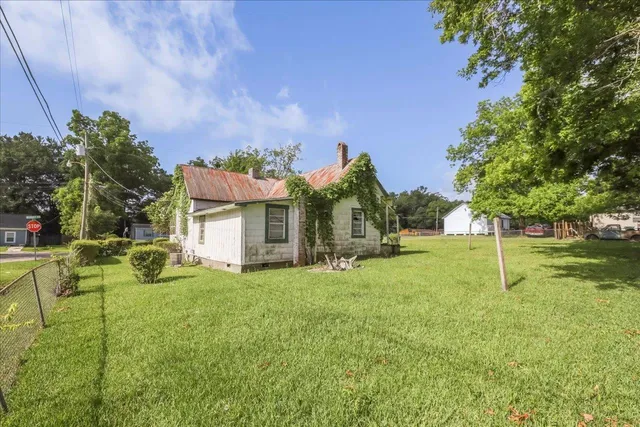 $75,000 | 143 Washington Avenue, Havana, FL 32333