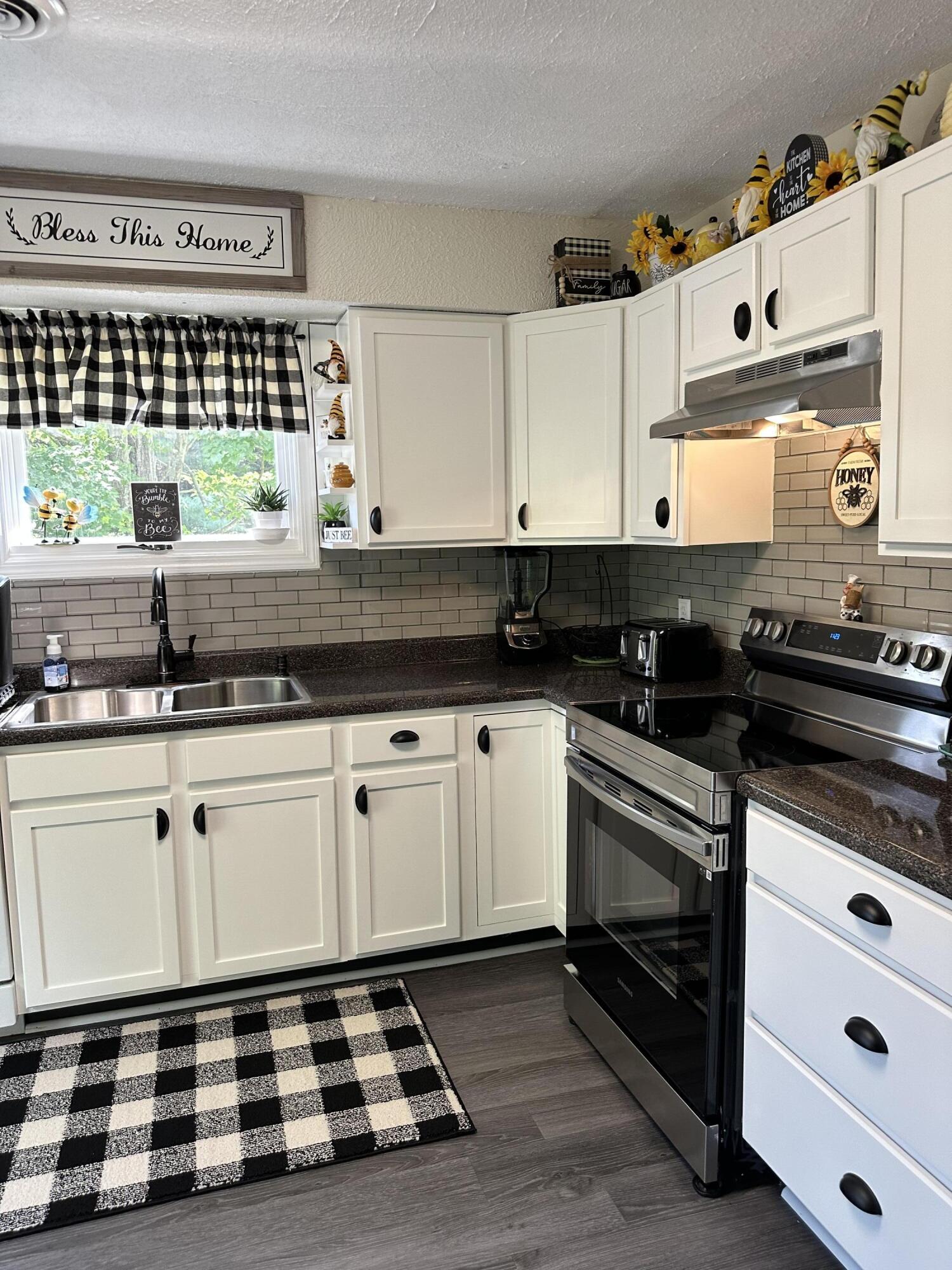 6 Reston Court Johnson City, TN 37601 - Photo 53 of 142 b5