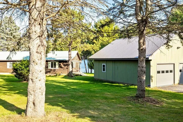 $799,900 | 448 Jordan Point Road, Isle La Motte, VT 05463