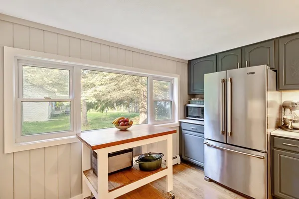 $799,900 | 448 Jordan Point Road, Isle La Motte, VT 05463