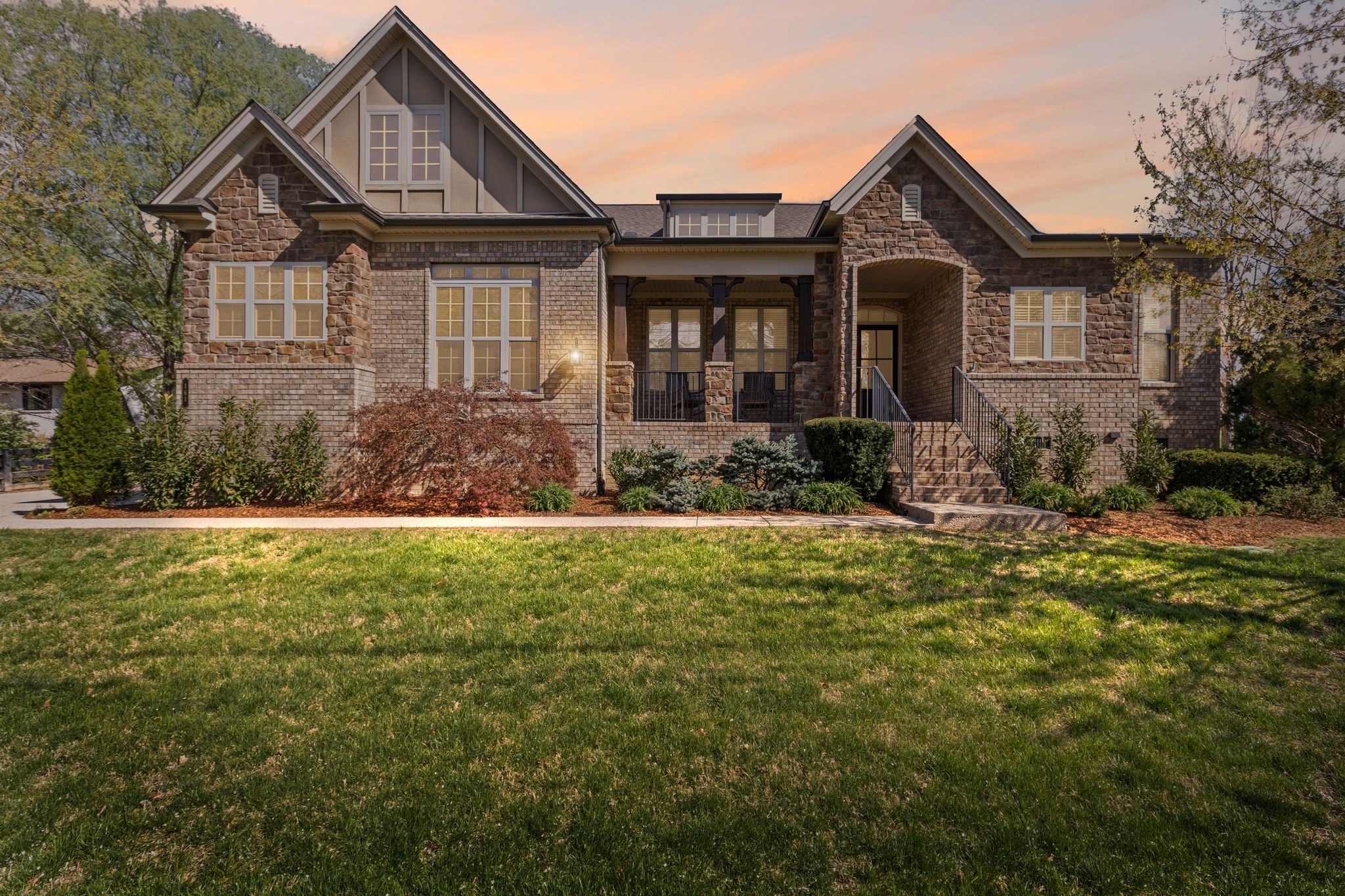 161 Chester Stevens Road Franklin, TN 37067 - Photo 37 of 37 a front view of a house with garden