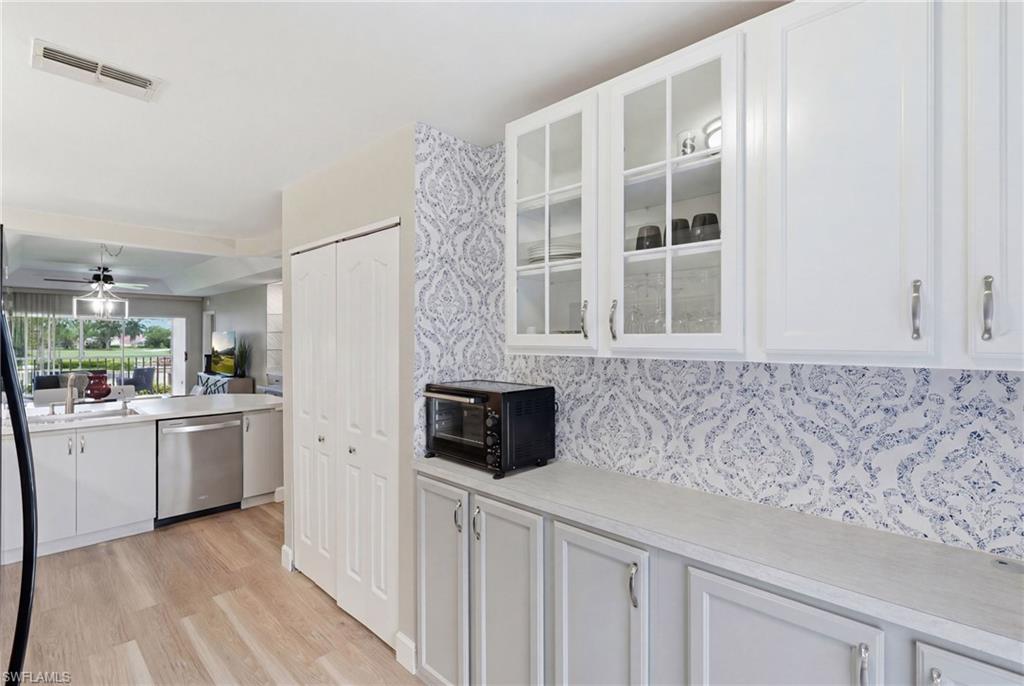575 Augusta Boulevard, Unit 15 Naples, FL 34113 - Photo 13 of 41