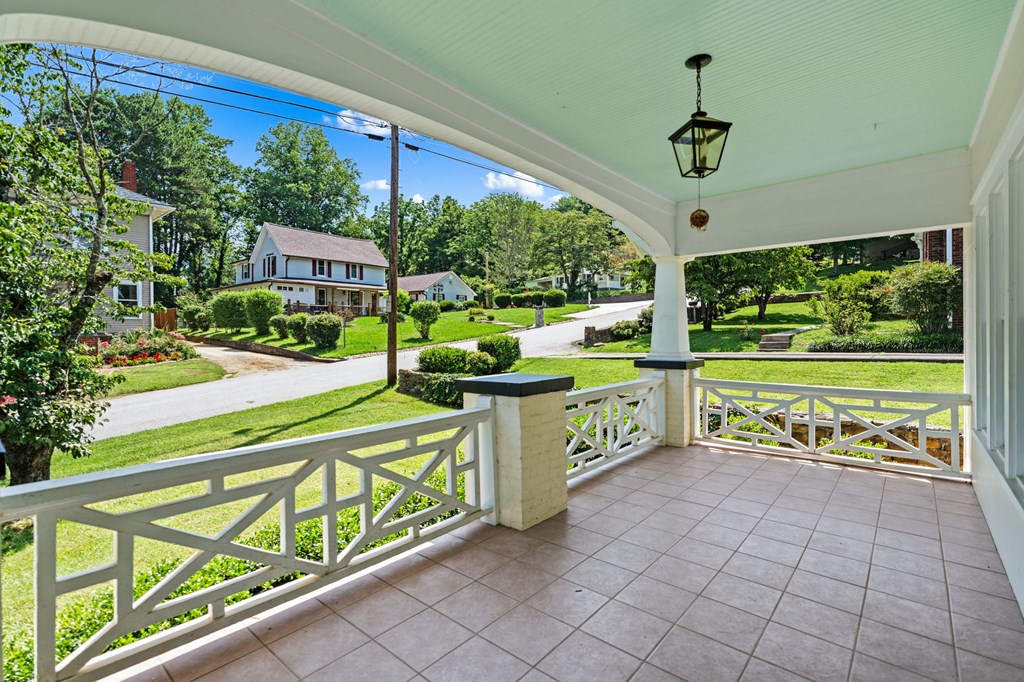 46 Dillard Street Murphy, NC 28906 - Photo 24 of 73