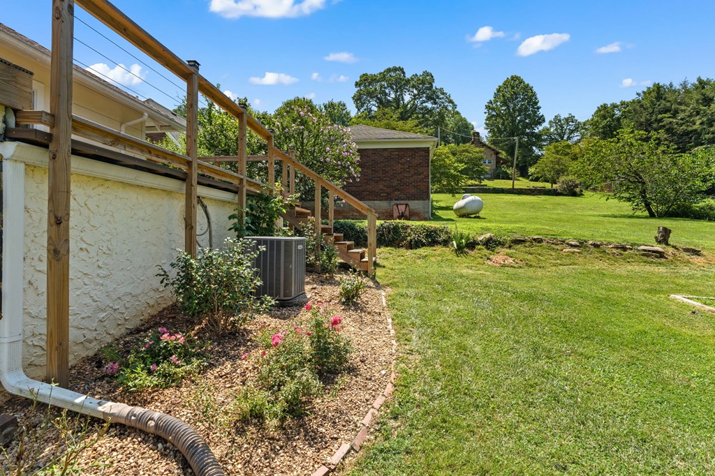 46 Dillard Street Murphy, NC 28906 - Photo 36 of 73