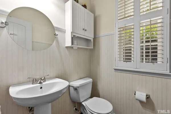 $1,895 | 236 Duck Mill Circle, Cary, NC 27519