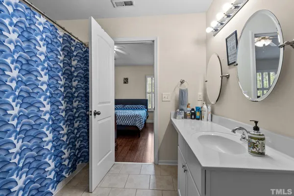 $1,895 | 236 Duck Mill Circle, Cary, NC 27519