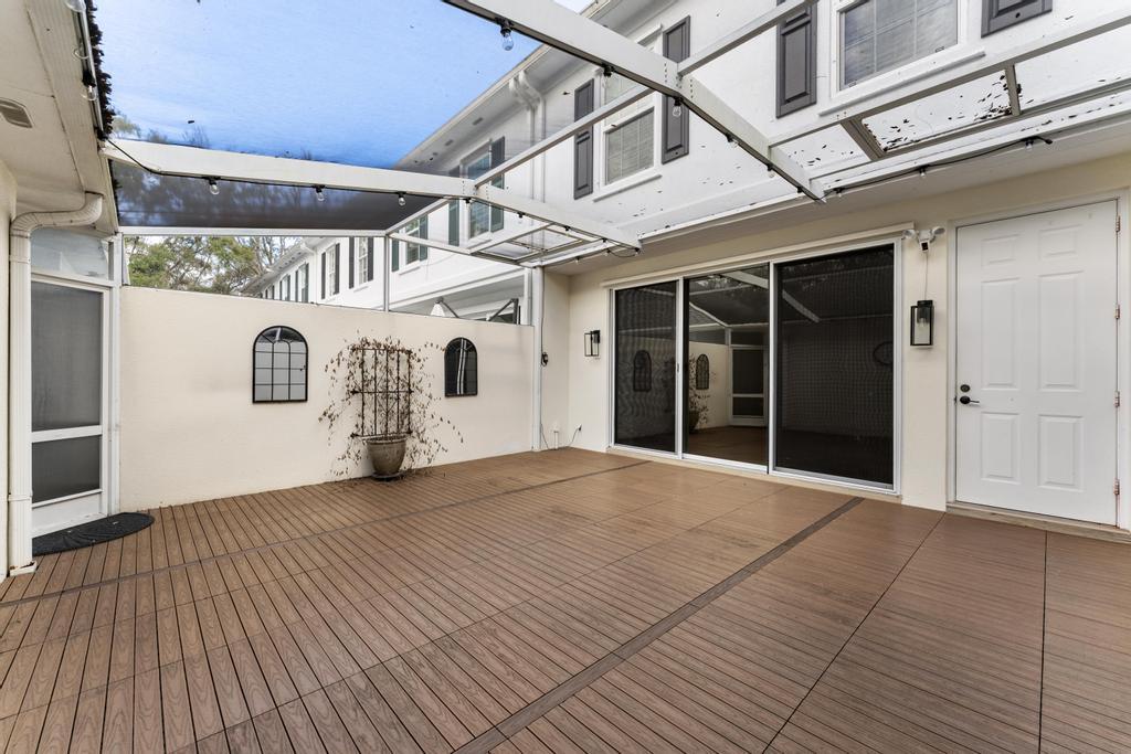 180 Freeport Drive Jupiter, FL 33458 - Photo 33 of 62 Back Patio