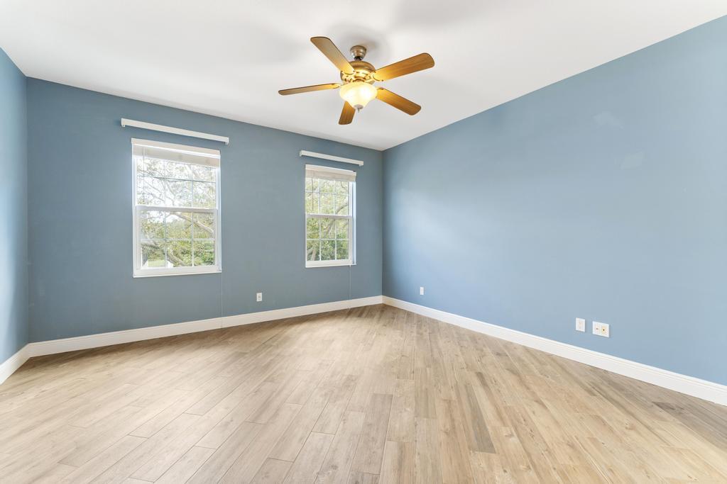 180 Freeport Drive Jupiter, FL 33458 - Photo 34 of 62 Primary Bedroom