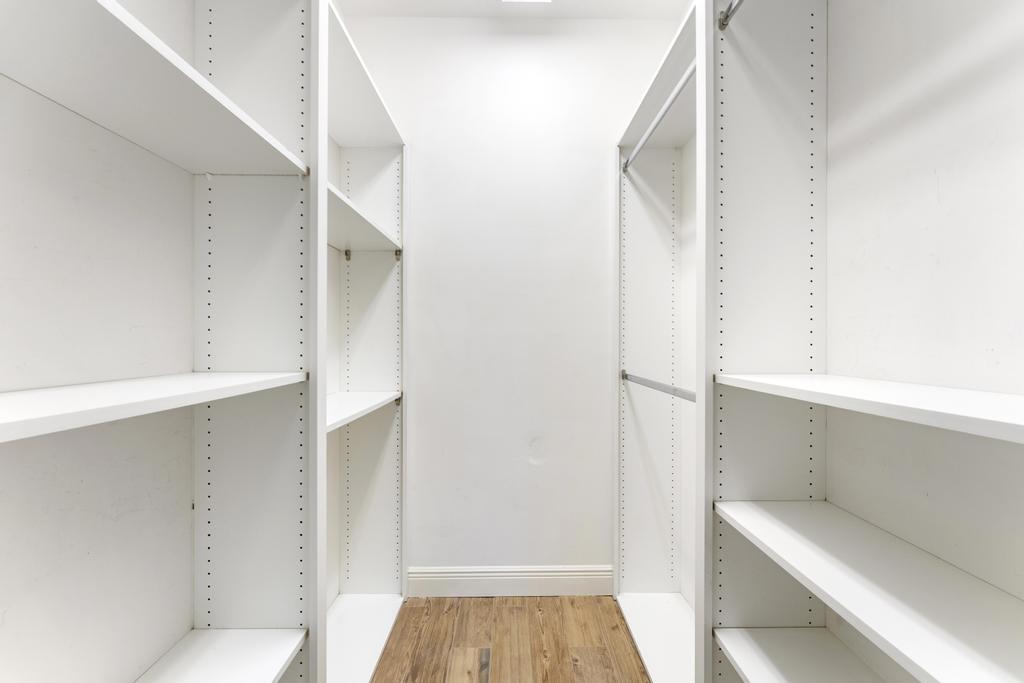 180 Freeport Drive Jupiter, FL 33458 - Photo 43 of 62 Bedroom 2 closet