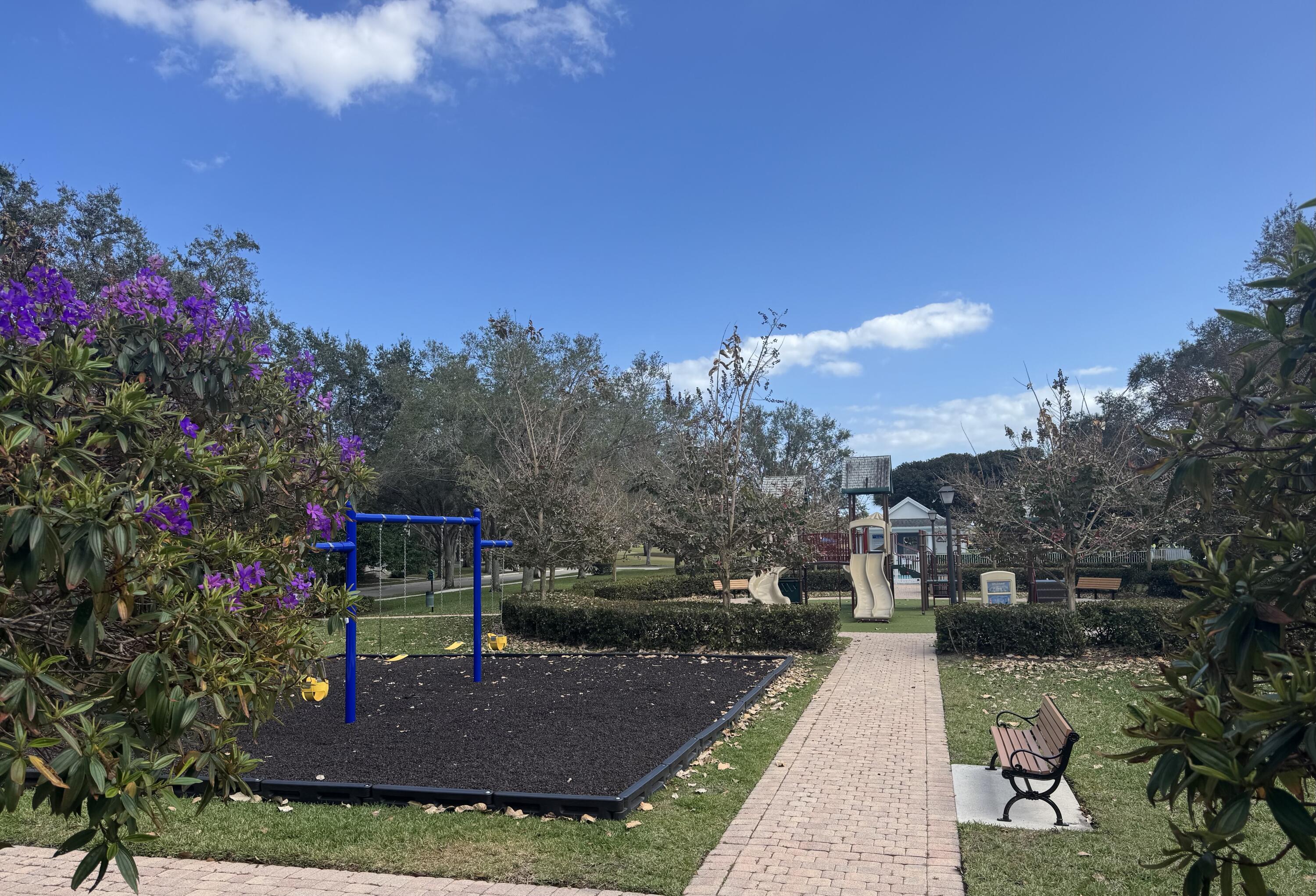 180 Freeport Drive Jupiter, FL 33458 - Photo 53 of 62 Playground