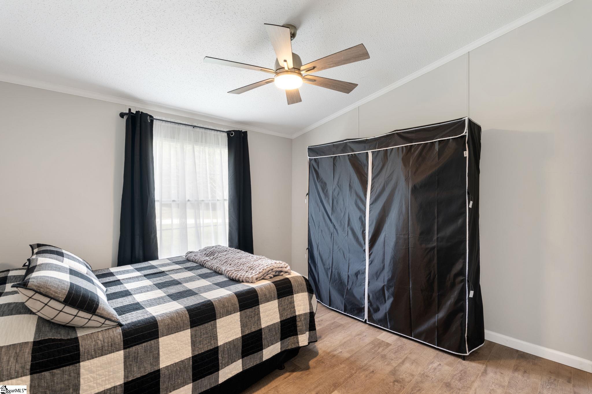 130 Kentmont Lane Greer, SC 29651 - Photo 24 of 35