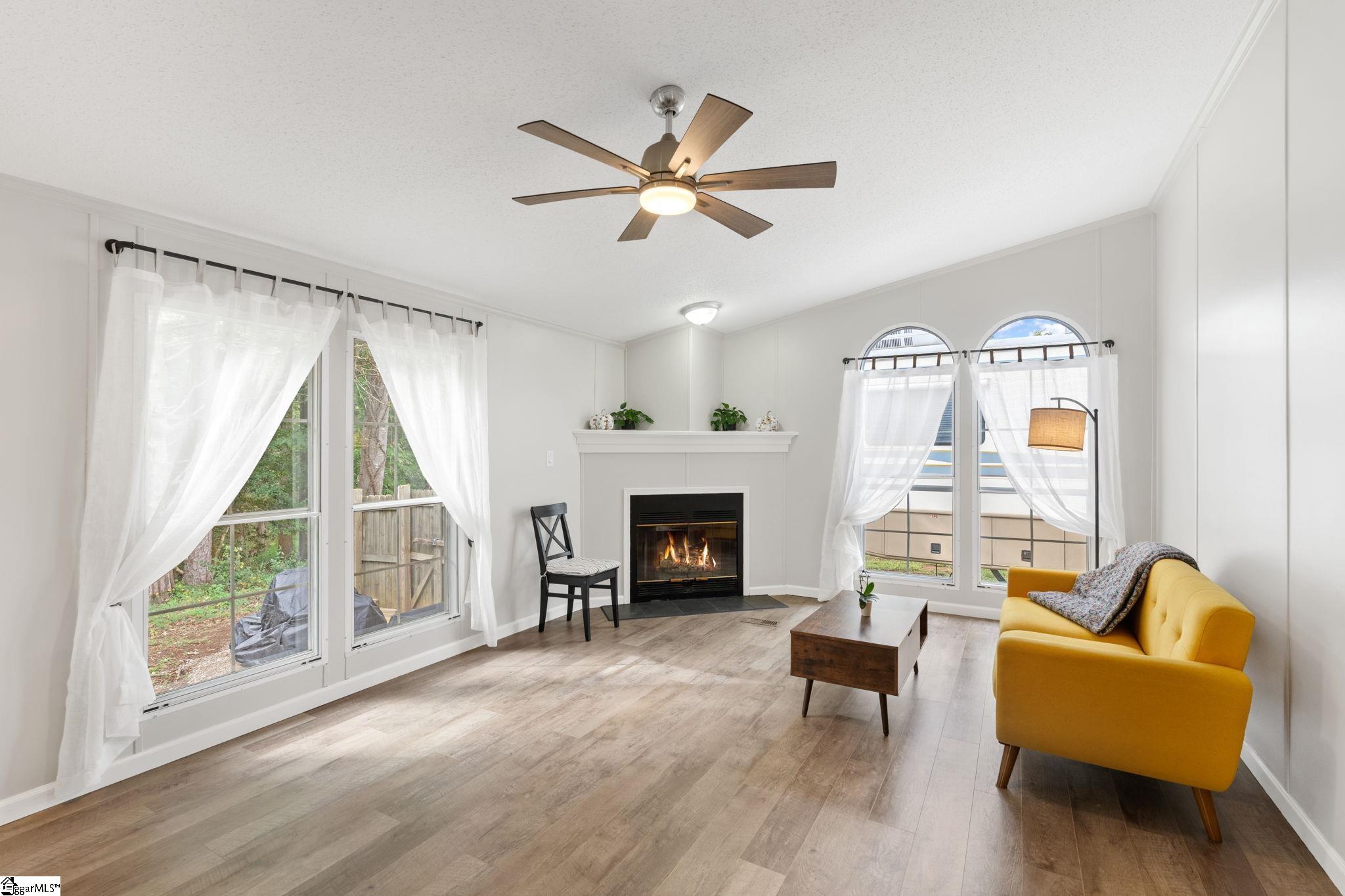 130 Kentmont Lane Greer, SC 29651 - Photo 10 of 35