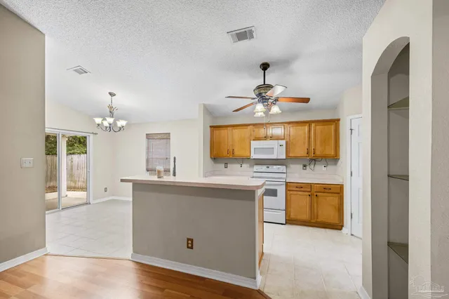 $270,000 | 2517 Gulf Breeze Avenue, Pensacola, FL 32507