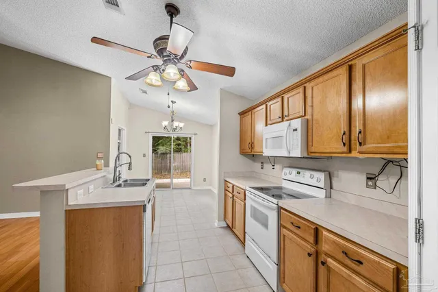 $270,000 | 2517 Gulf Breeze Avenue, Pensacola, FL 32507