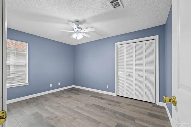 $270,000 | 2517 Gulf Breeze Avenue, Pensacola, FL 32507