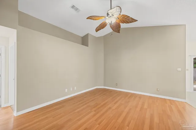 $270,000 | 2517 Gulf Breeze Avenue, Pensacola, FL 32507