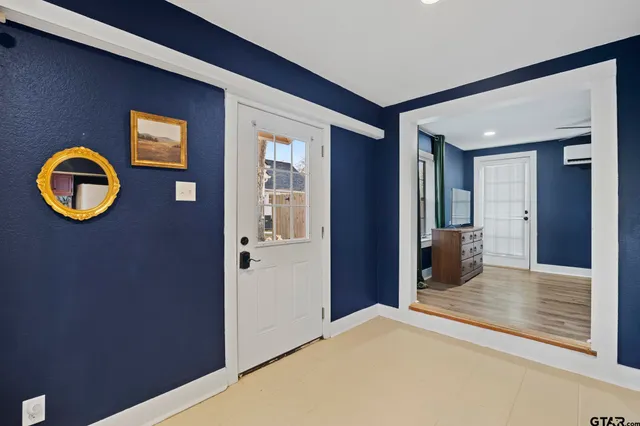 $1,350 | 321 West 3rd Street, Tyler, TX 75701