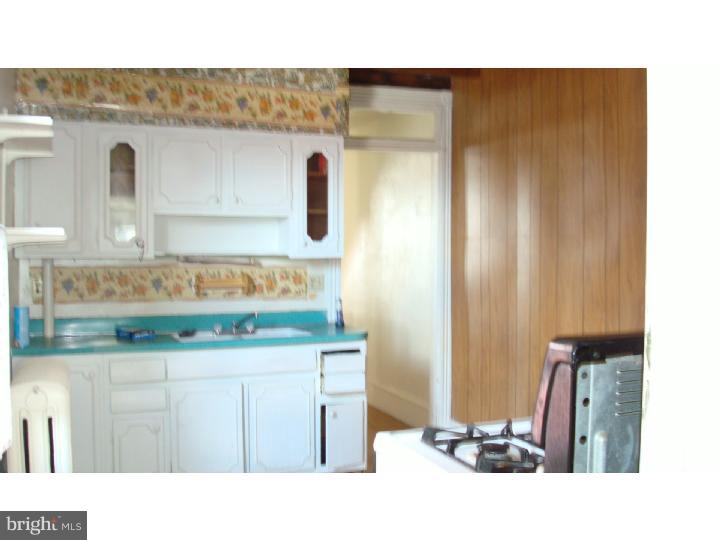 828 North 11th Street Reading, PA 19604 - Photo 8 of 18