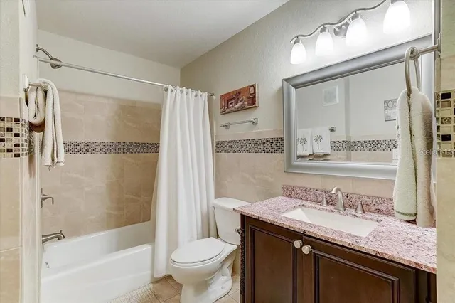 $2,500 | 8815 Manor Loop, Unit 104, Lakewood Ranch, FL 34202