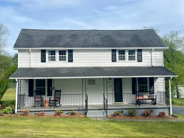$239,900 | 321 Broadway Street, Glendale, SC 29346
