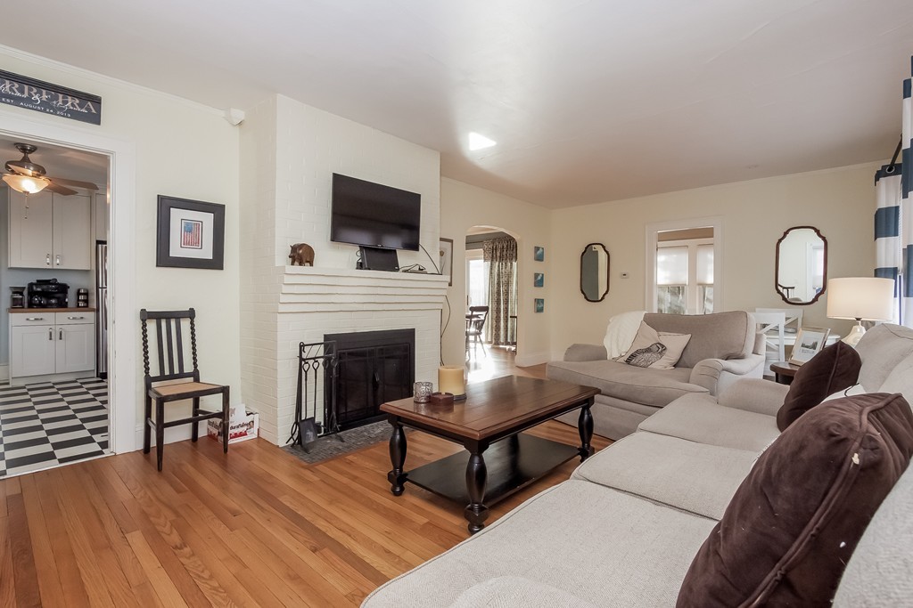 15 Mandalay Road Springfield, MA 01118 - Photo 8 of 21