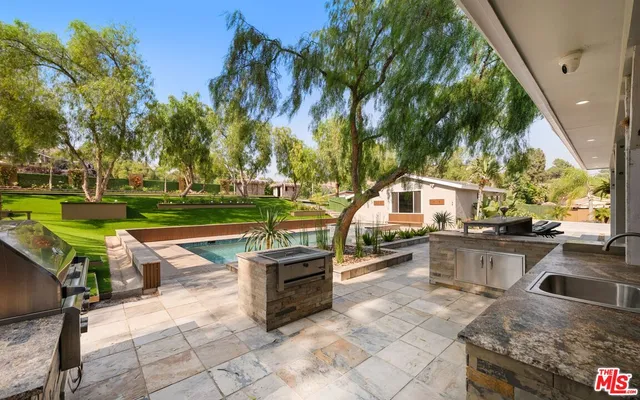 $3,295,000 | 10555 Art Street, Shadow Hills, CA 91040