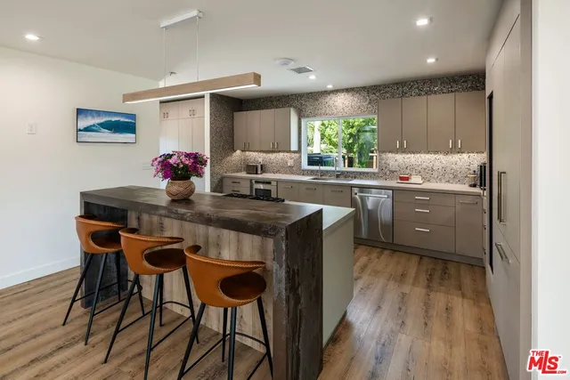 $3,295,000 | 10555 Art Street, Shadow Hills, CA 91040