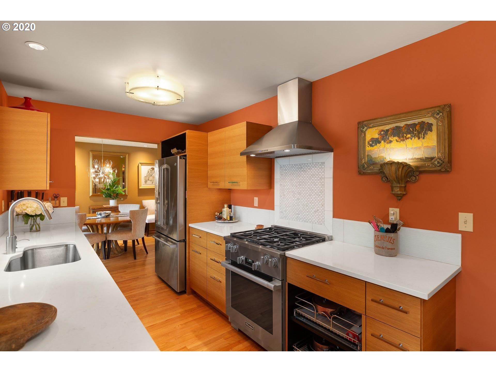 3333 Southwest Ridge Drive Portland, OR 97219 - Photo 6 of 21 Gallery Image 6