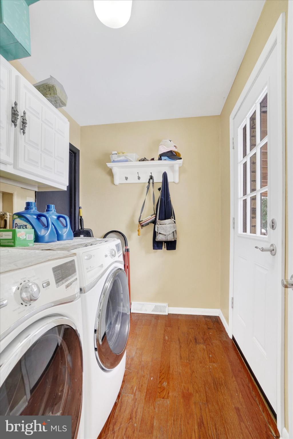 2350 Sutton Road York, PA 17403 - Photo 13 of 37 a utility room with dryer and washer