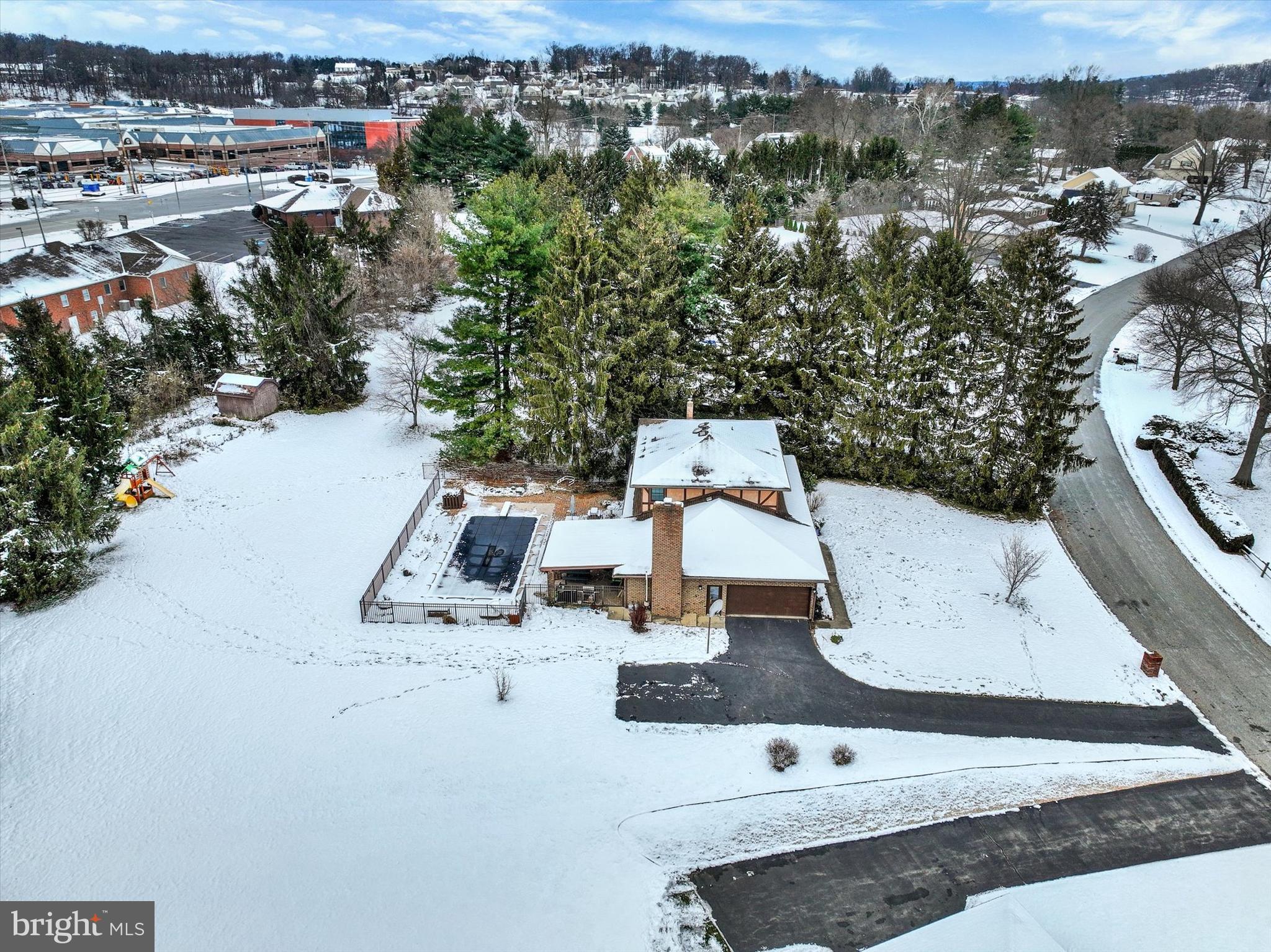 2350 Sutton Road York, PA 17403 - Photo 33 of 37 an aerial view of residential houses with outdoor space