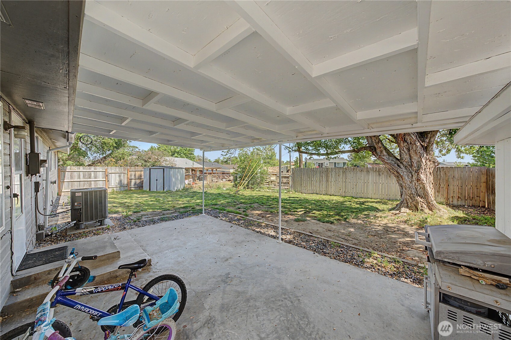 337 North Clark Road Moses Lake, WA 98837 - Photo 19 of 23