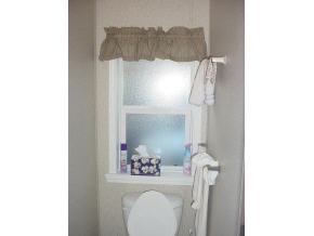 41 Hilton Avenue Exeter, NH 03833 - Photo 8 of 11 Gallery Image 8