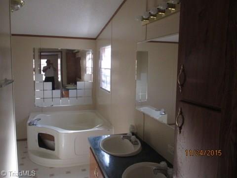1843 Gold Hill Road Madison, NC 27025 - Photo 2 of 5 Gallery Image 2