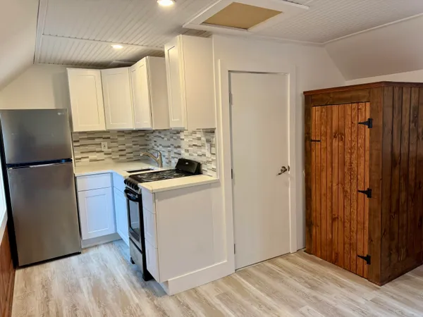 $279,900 | 376 Route 6A, Unit 6, Sandwich, MA 02537