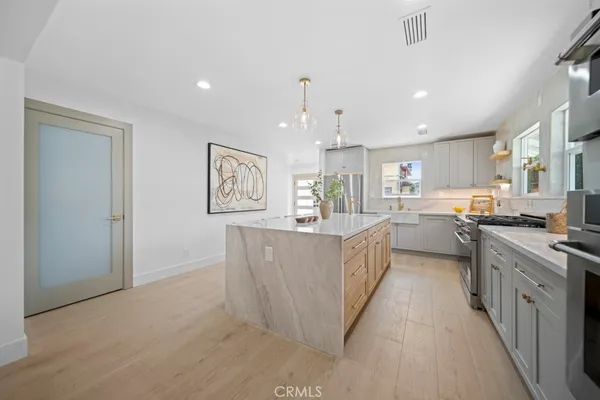 $1,699,000 | 1676 West 24th Street, Los Angeles, CA 90007