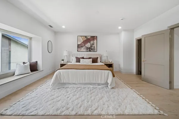 $1,699,000 | 1676 West 24th Street, Los Angeles, CA 90007