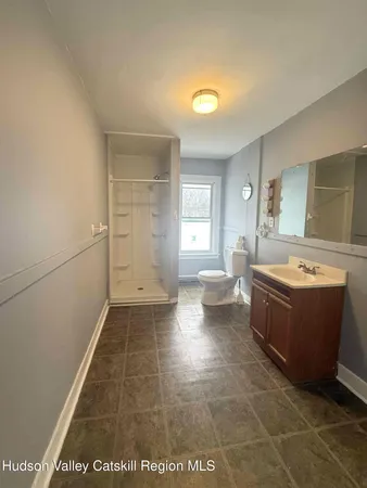 $1,975 | 6629 Park Place, Stottville, NY 12172