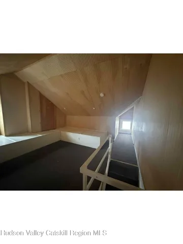 a black and white photo of a room