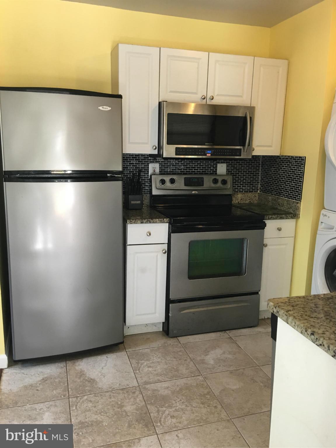 8015 Russell Road Alexandria, VA 22309 - Photo 5 of 10 Kitchen